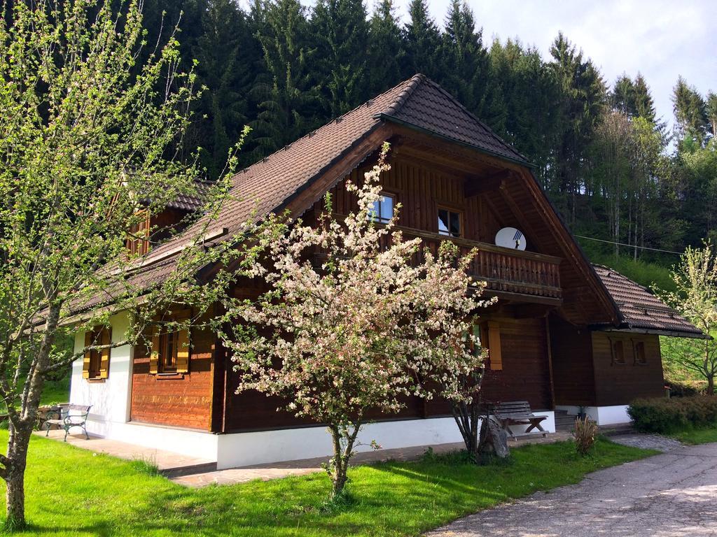 Landhaus Haselmoar Altmuenster Exterior photo